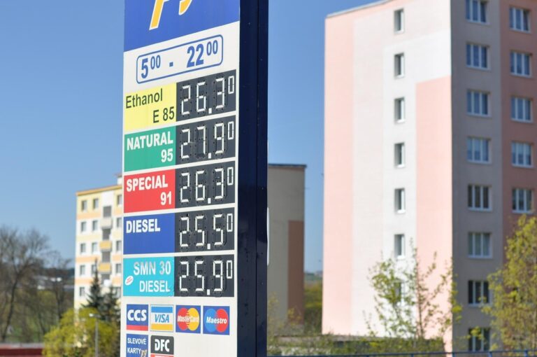 Prezzo del gas: ecco la previsione per i prossimi mesi che preoccupa