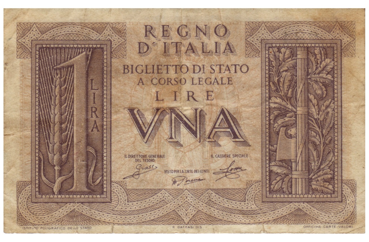 Collezione di banconote in lire, simbolo di valore storico e crescente interesse tra i collezionisti.